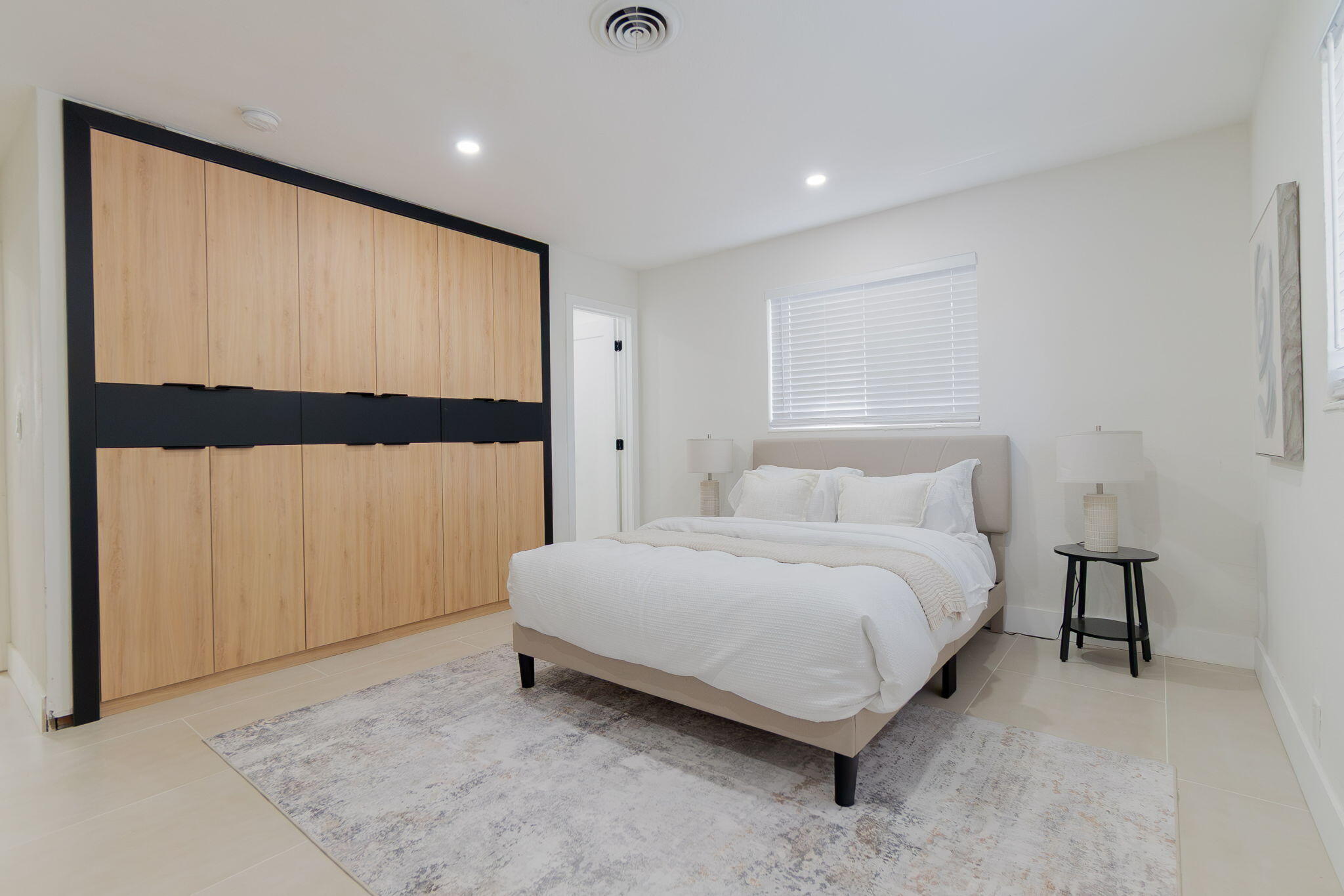 CORAL HEIGHTS SEC 2 - Residential Lease