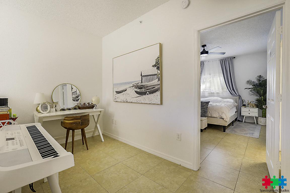 SAN MATERA THE GARDENS CONDO - Residential