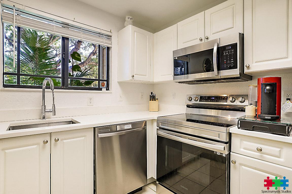 SAN MATERA THE GARDENS CONDO - Residential