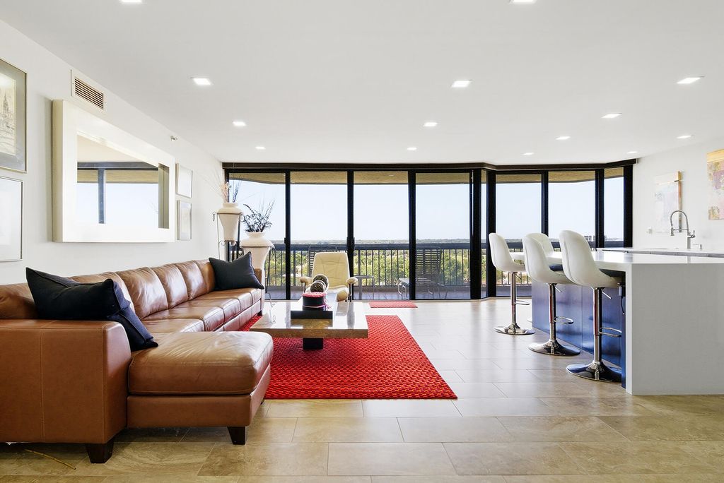 Photo of 1900 Consulate Place #1005, West Palm Beach, FL 33401 (MLS # R11161242)