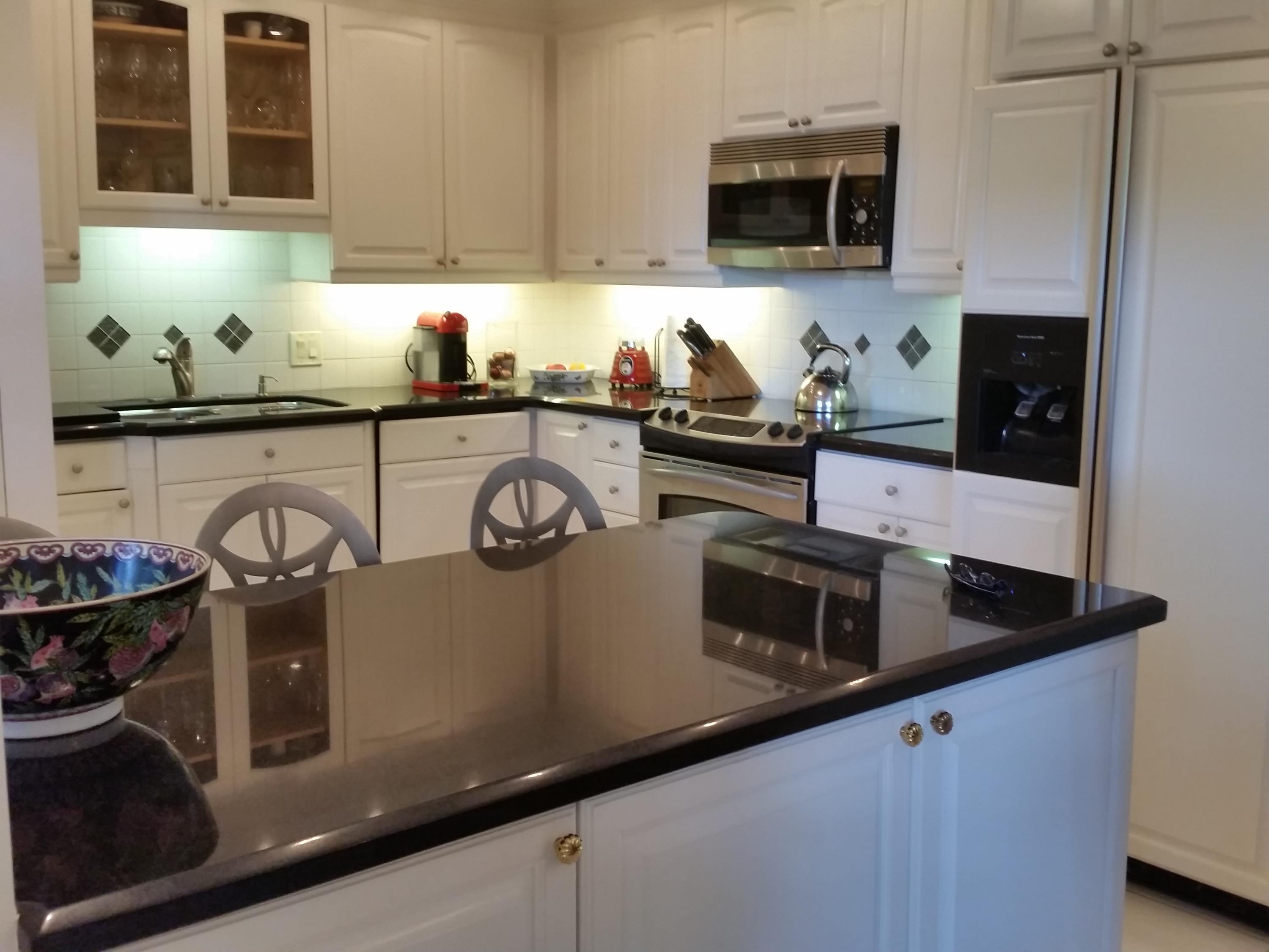 CORNICHE CONDO - Residential