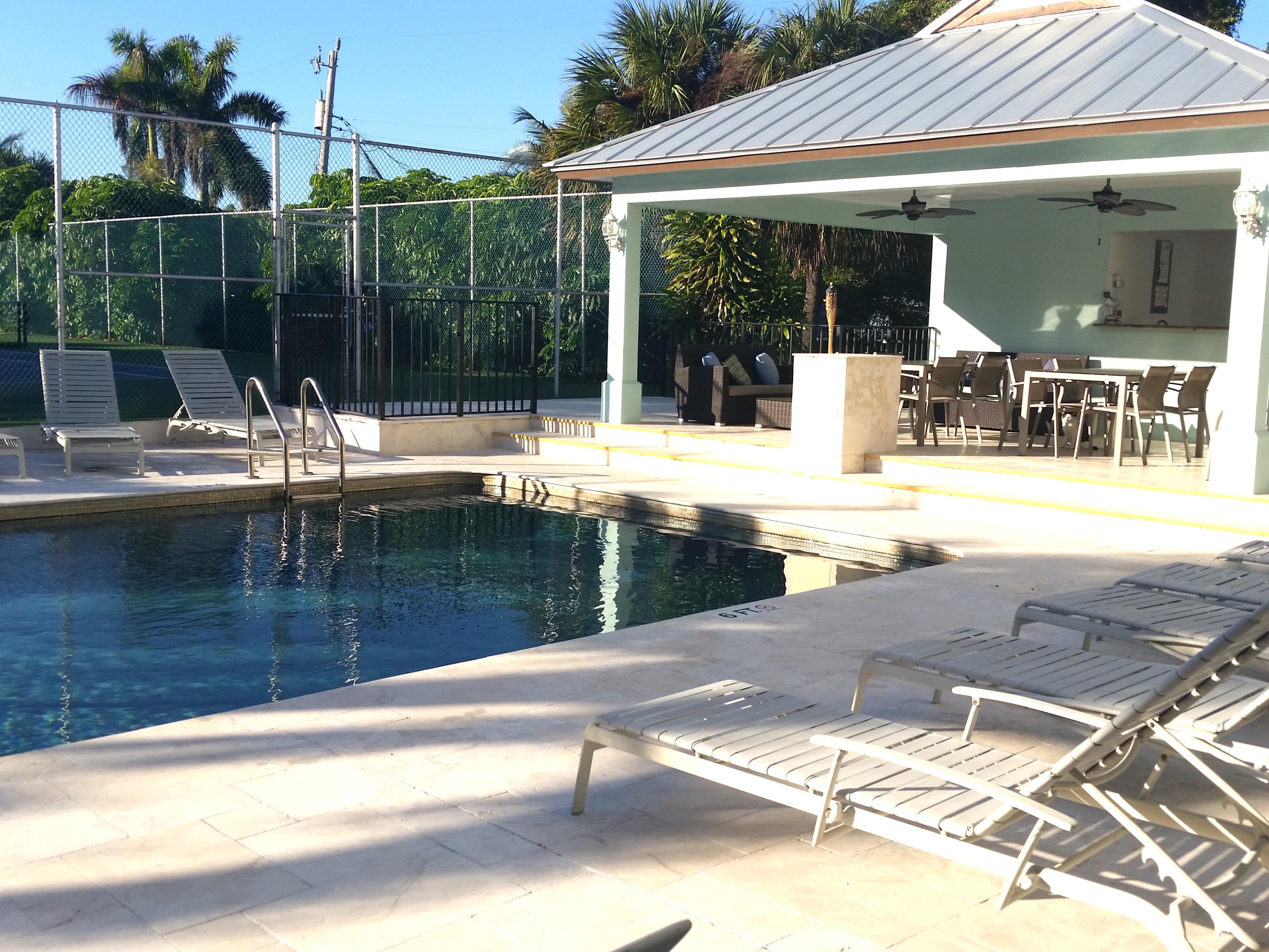 CORNICHE CONDO - Residential