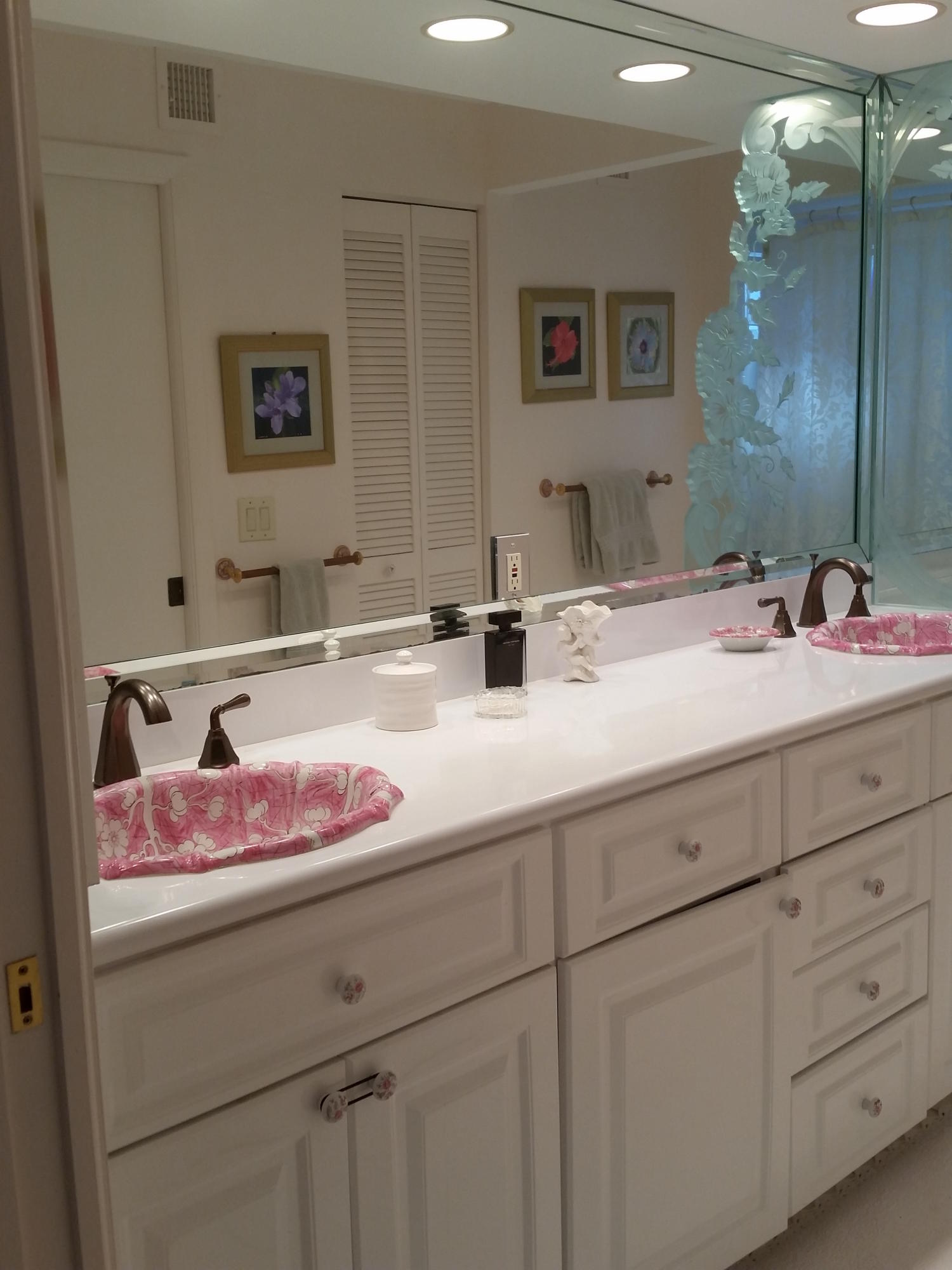 CORNICHE CONDO - Residential