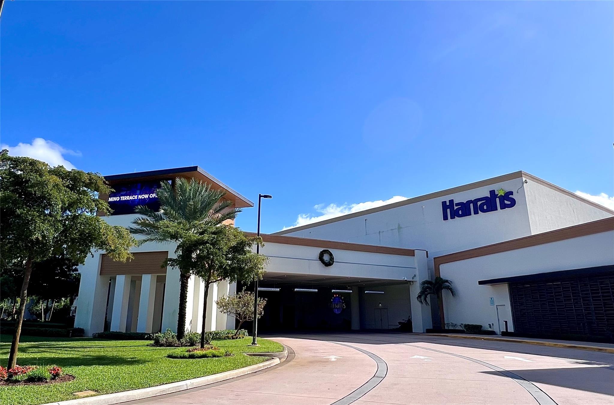 PALM AIRE CONDOMINIUM - Residential