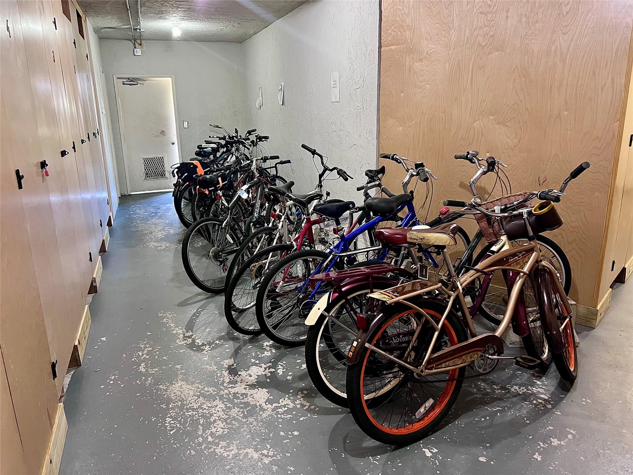 PALM AIRE CONDOMINIUM - Residential