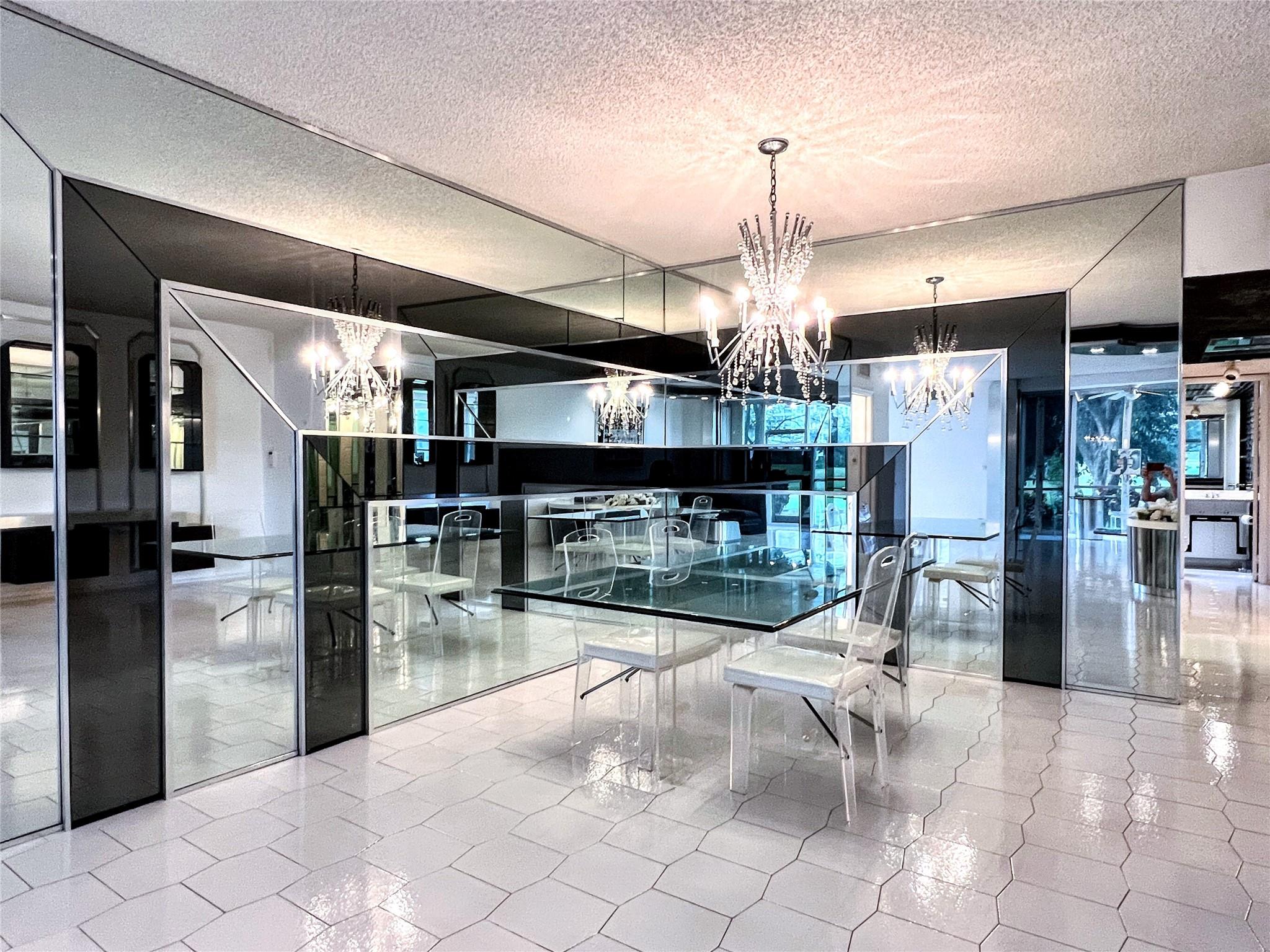 PALM AIRE CONDOMINIUM - Residential