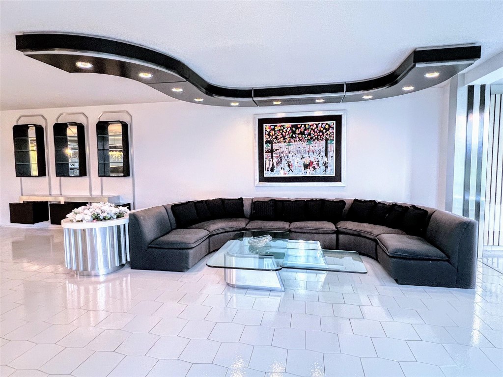 800 Cypress Grove Drive 106