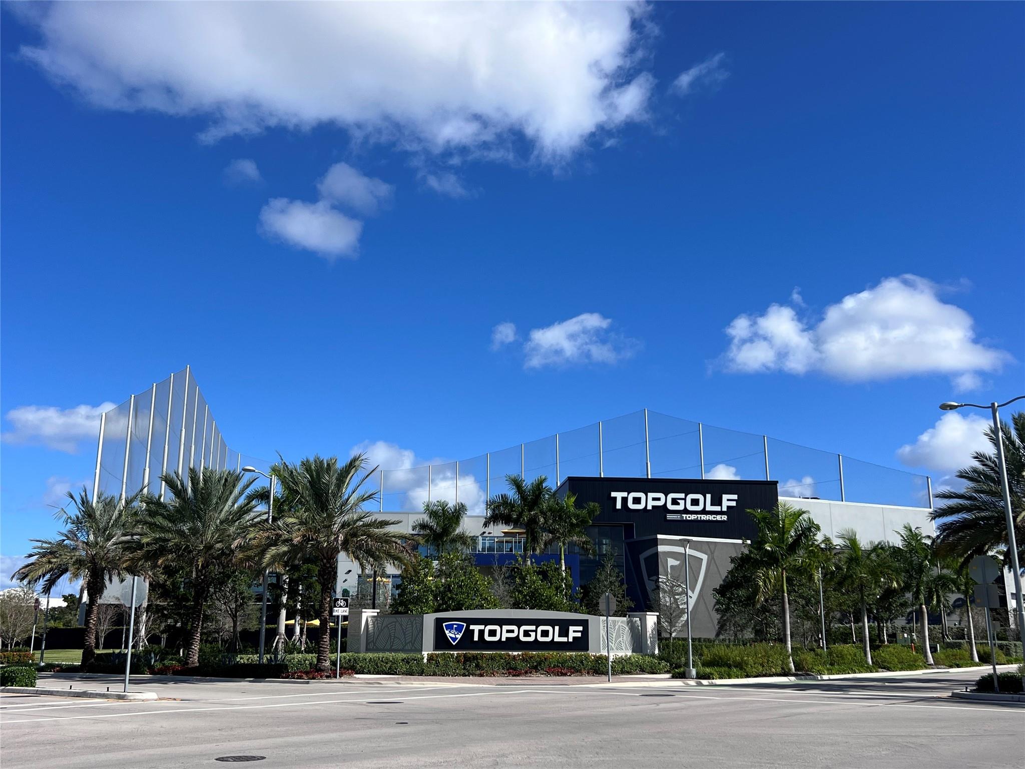 PALM AIRE CONDOMINIUM - Residential