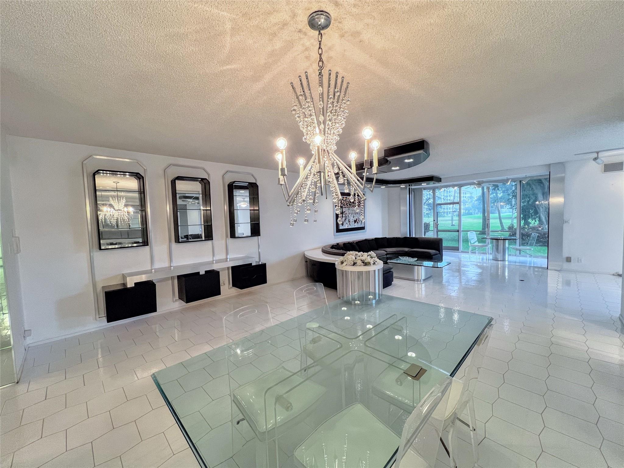 PALM AIRE CONDOMINIUM - Residential