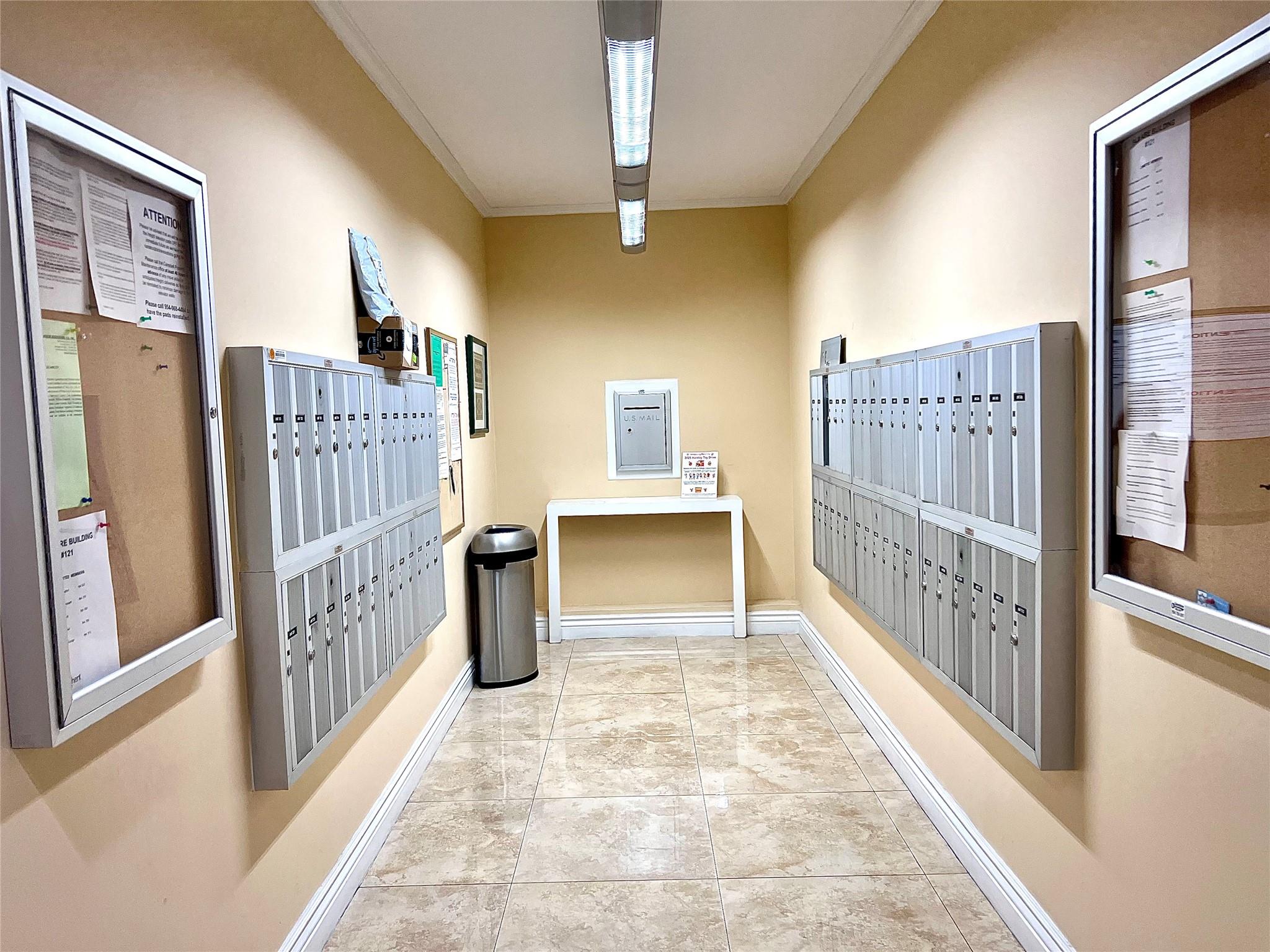 PALM AIRE CONDOMINIUM - Residential