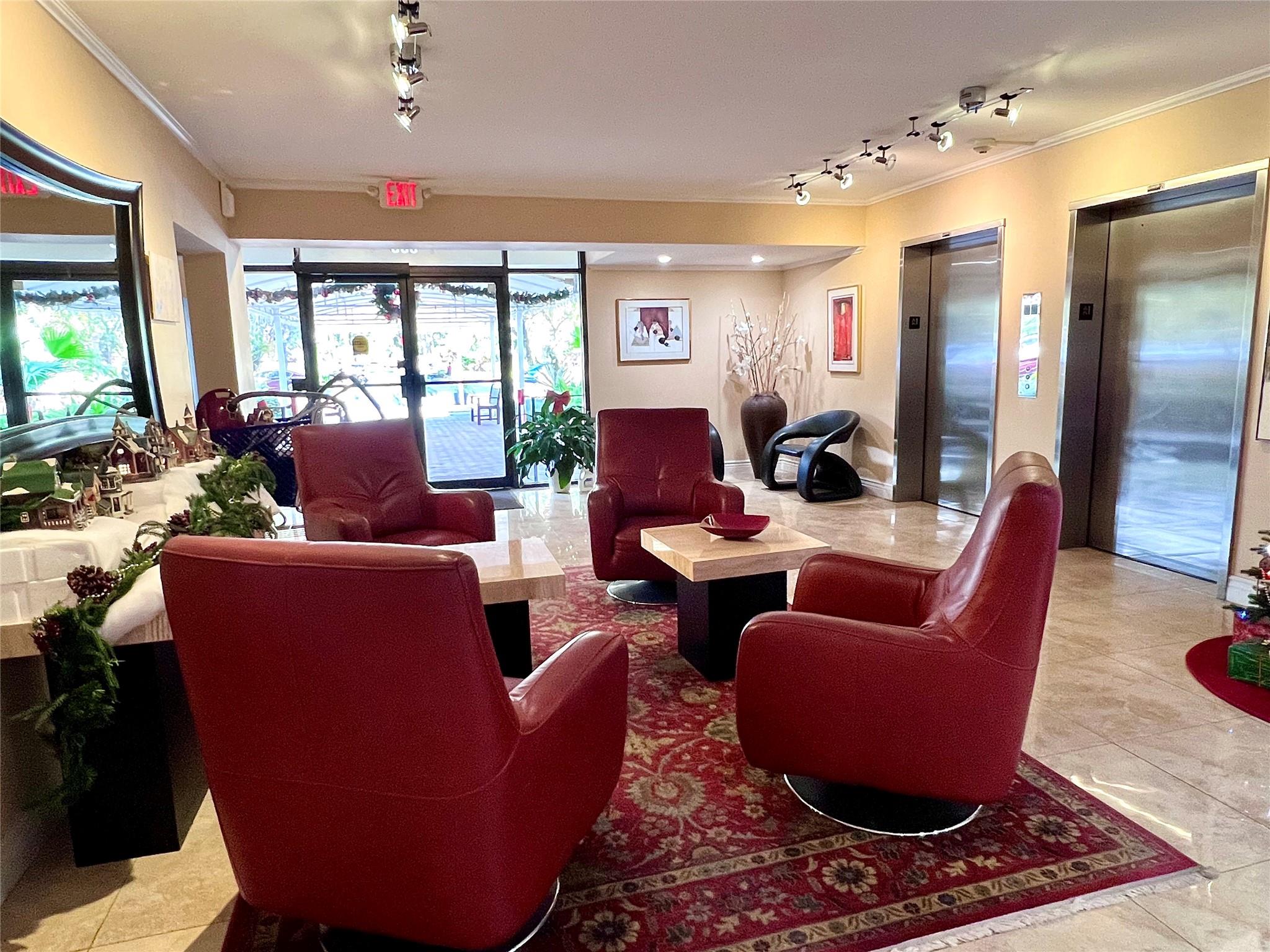 PALM AIRE CONDOMINIUM - Residential