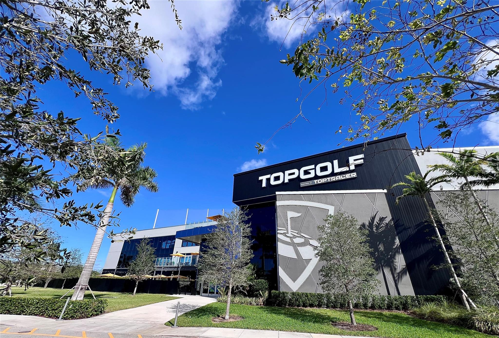 PALM AIRE CONDOMINIUM - Residential