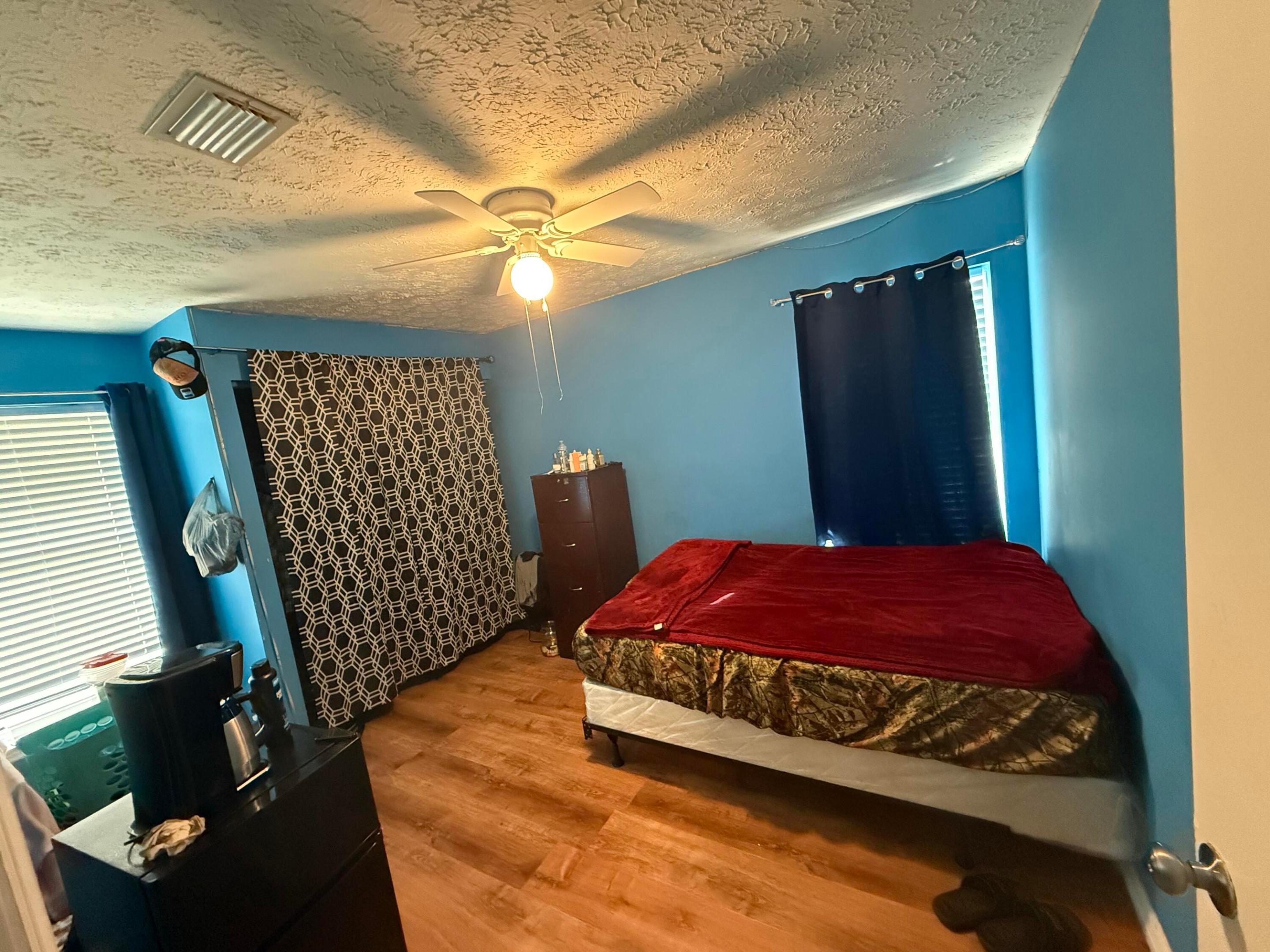 BOOKER PARK - Residential