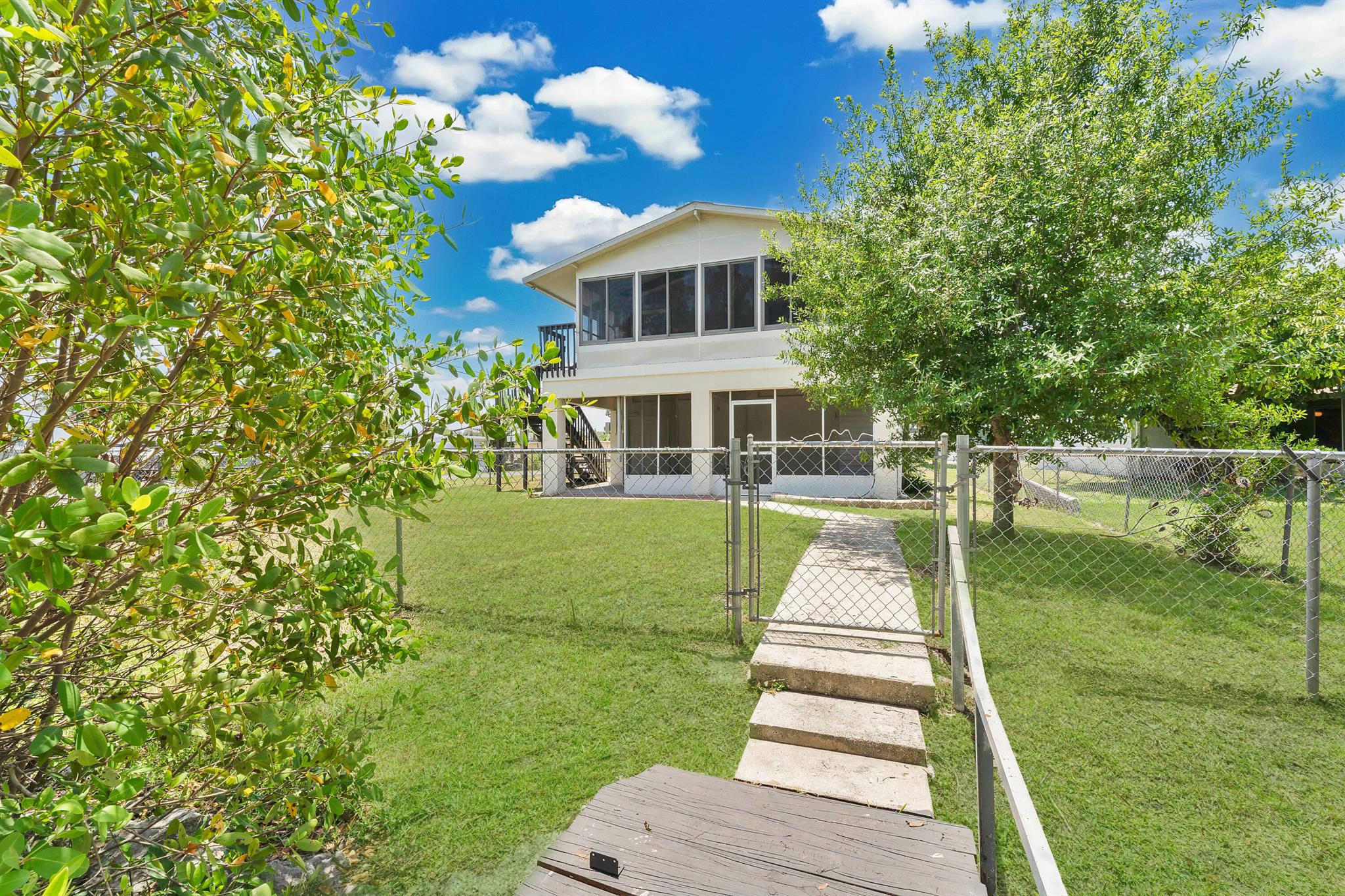 1106 Harbor Drive
