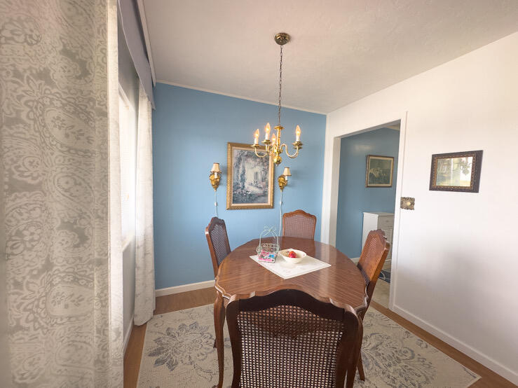 LAKESIDE POINT - Residential