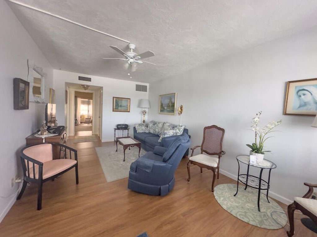 Photo of 2381 Sunset Avenue #414, Lake Worth Beach, FL 33461 (MLS # R11163373)