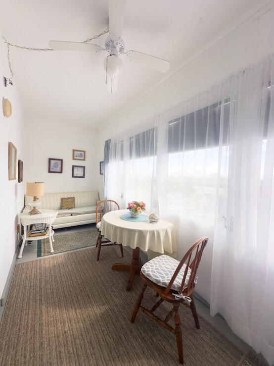 LAKESIDE POINT - Residential