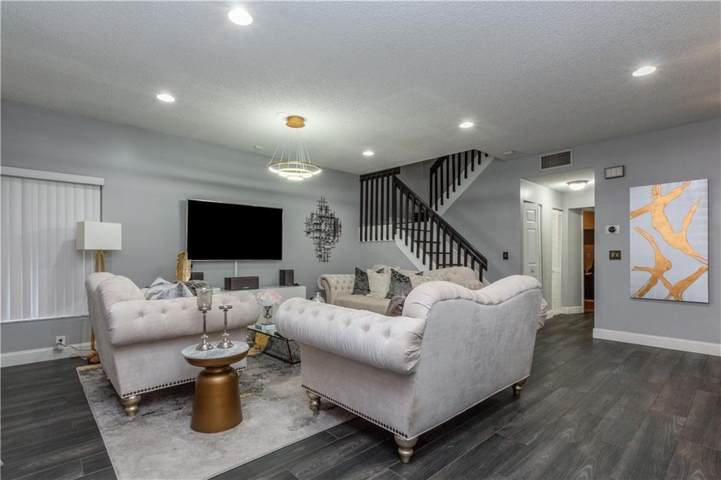 Chapel Trail Rep - Residential