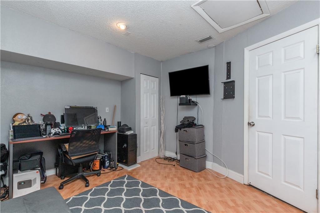 Chapel Trail Rep - Residential