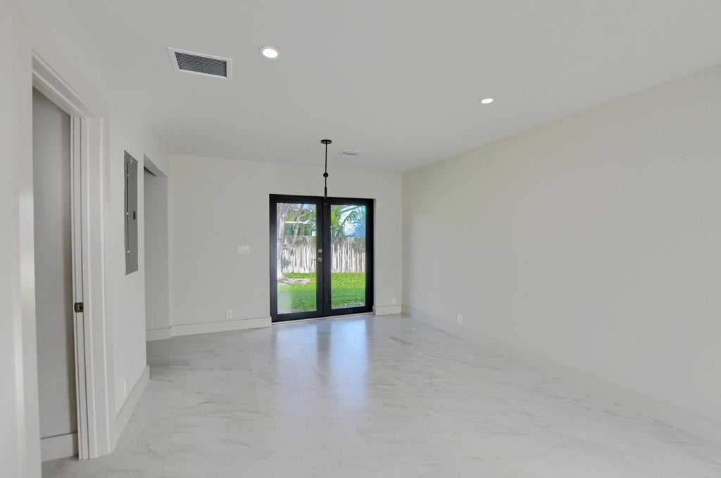 Photo of 2503 OCEANVIEW Avenue #C, Delray Beach, FL 33444 (MLS # B26070828)