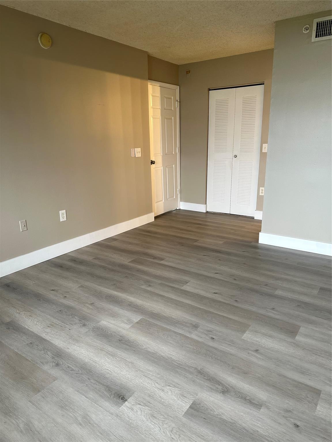 Evergreen Lakes - Residential