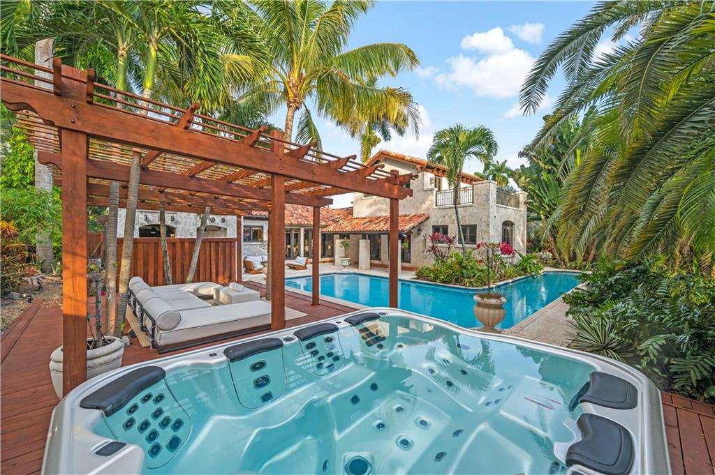 Biscayne Park Estates - Residential