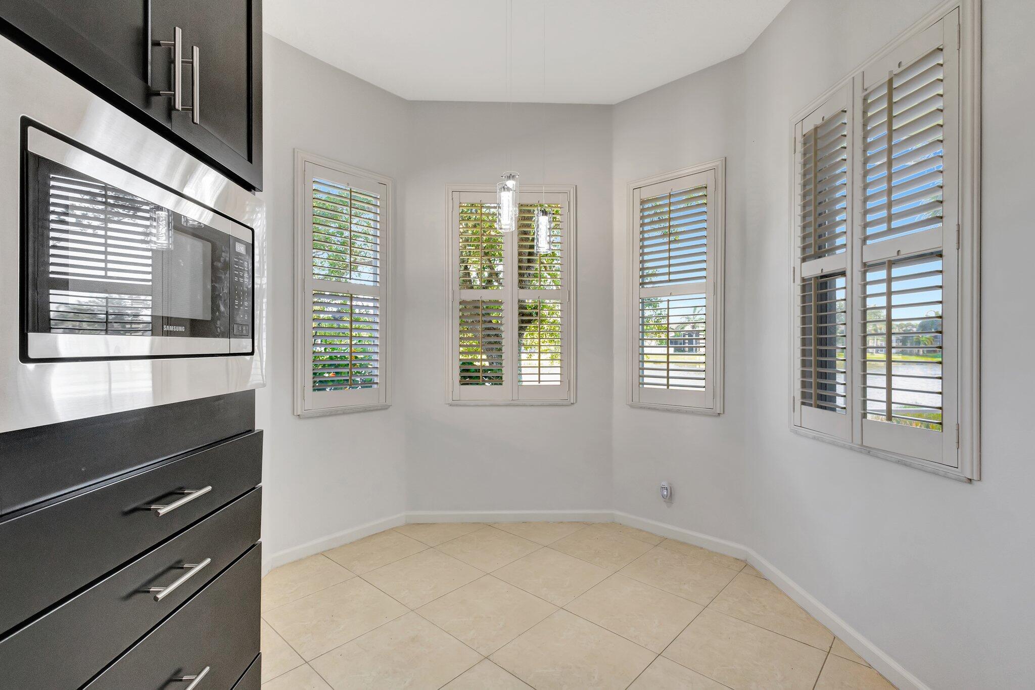 MAGNOLIA LAKES AT ST LUCIE WEST PHASE 2 - Residential