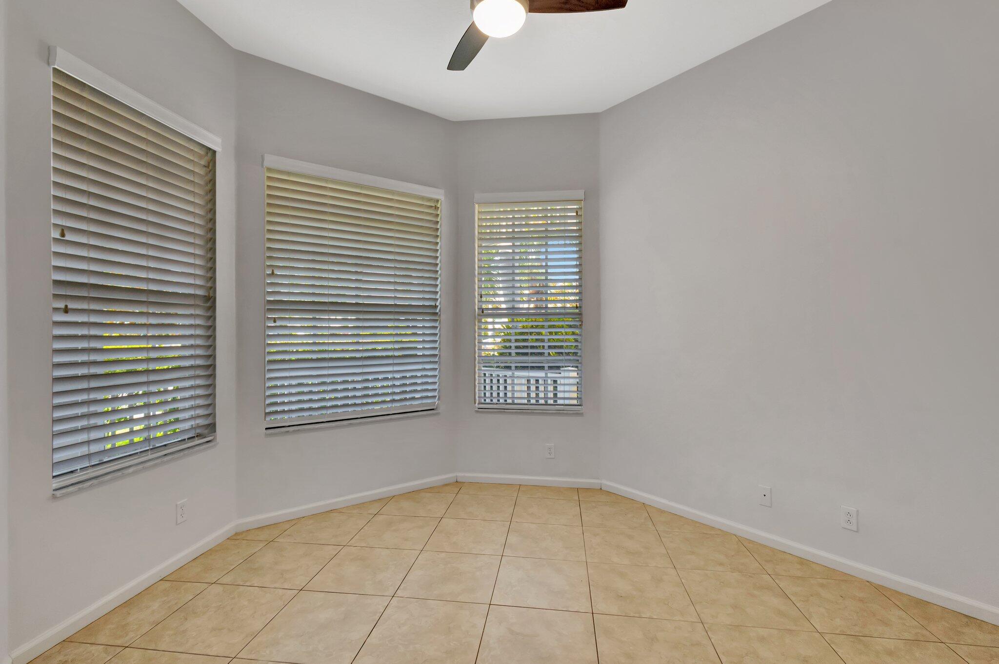 MAGNOLIA LAKES AT ST LUCIE WEST PHASE 2 - Residential