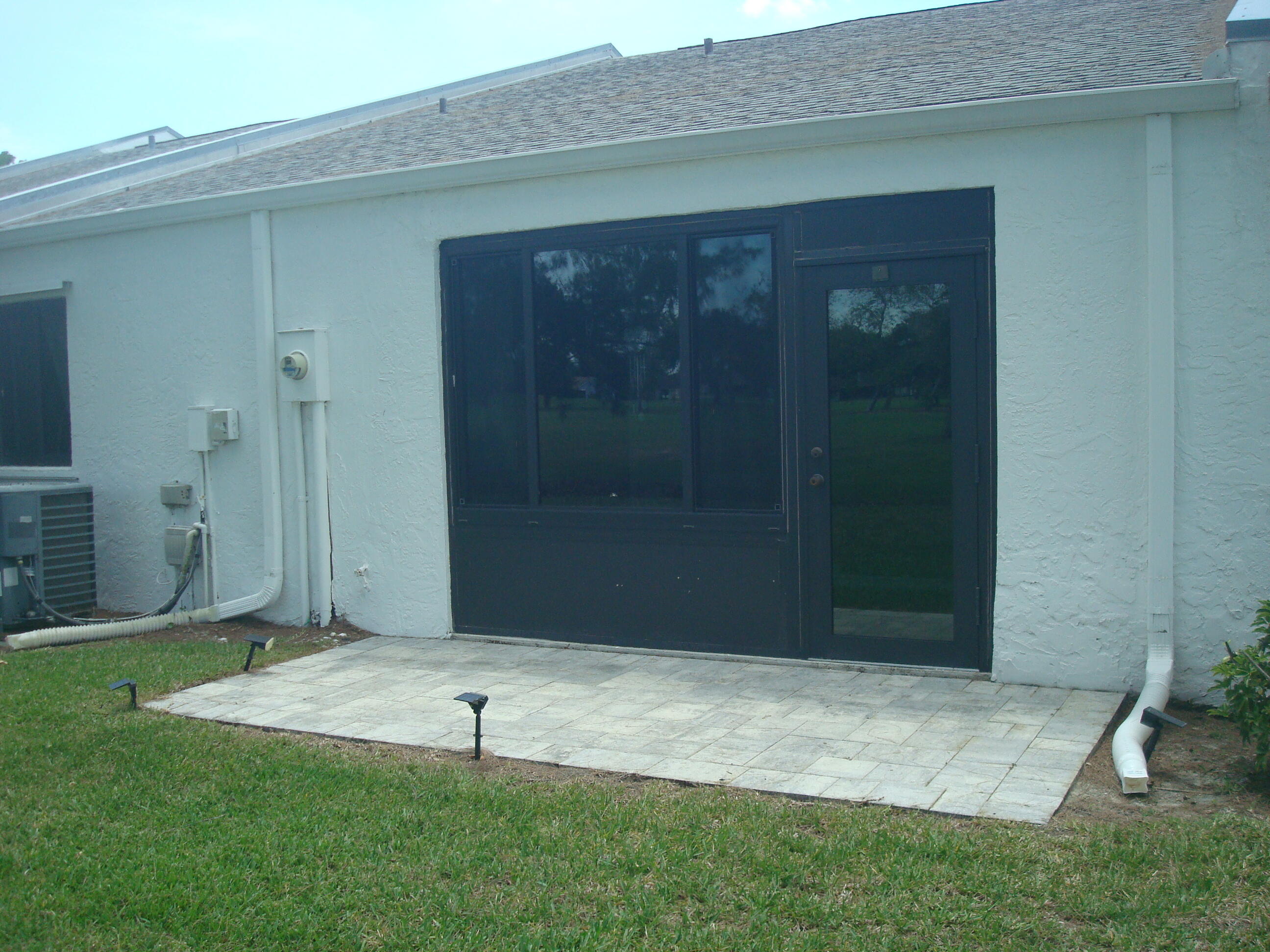 FAIRWAY VILLAS AT ROYAL PALM BEACH - Residential