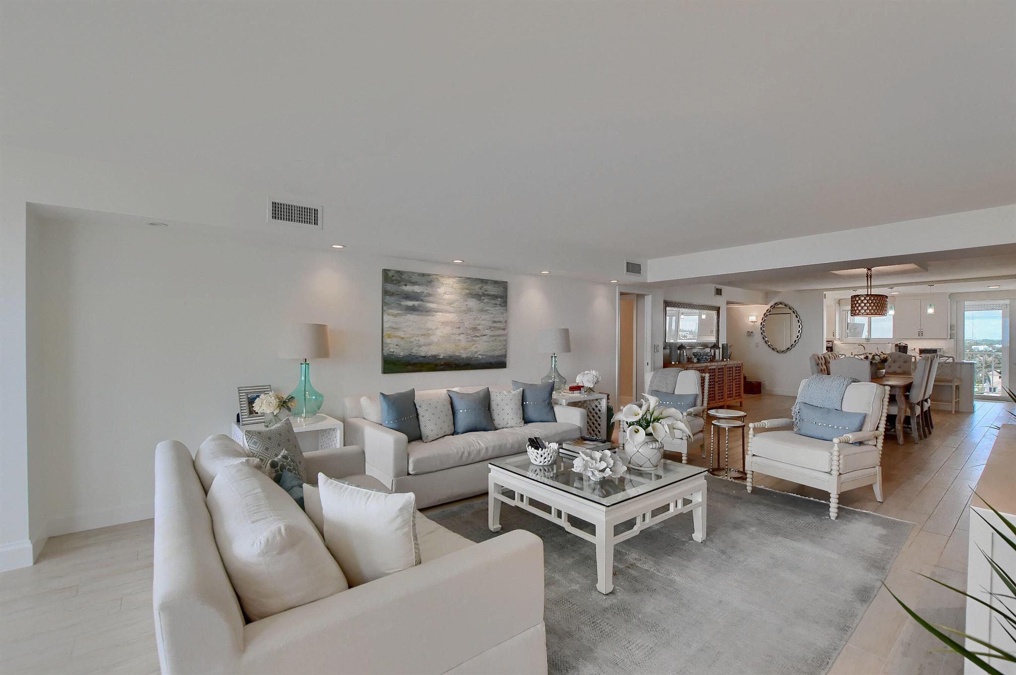 DELRAY BEACH CLUB APTS CO - Residential Lease