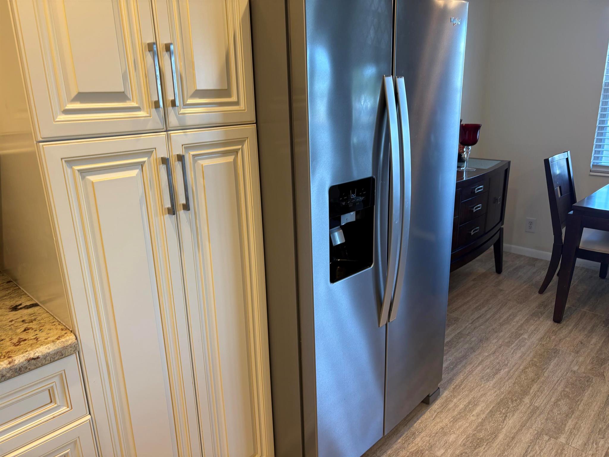 2024 Rexford B 2024 B