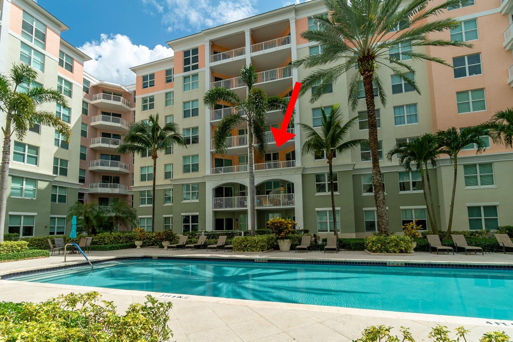 Photo of 804 E Windward Way #310, Lantana, FL 33462 (MLS # R11022413)