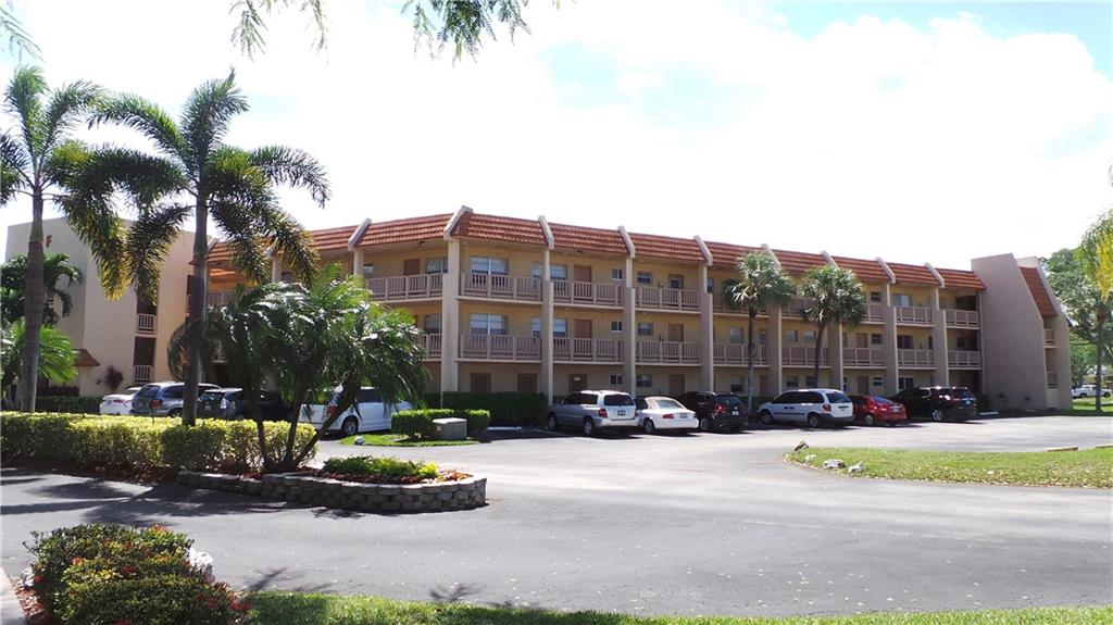 Royal Park Gardens - Residential