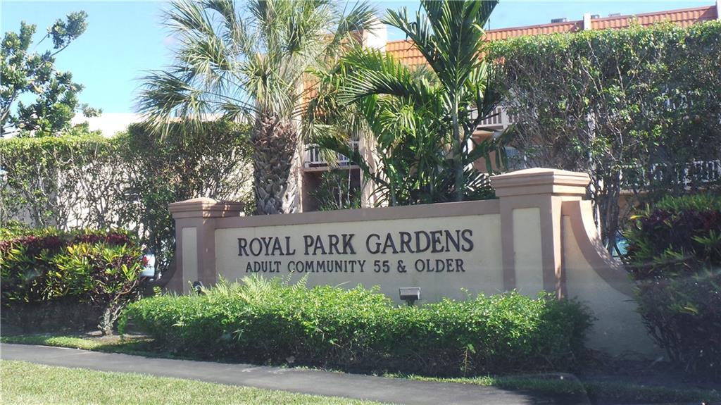 Royal Park Gardens - Residential