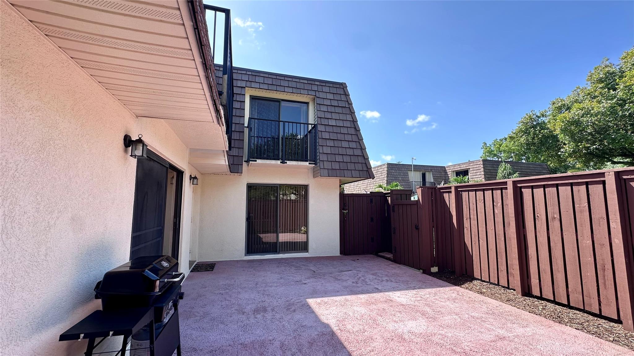 2740 SW 15th St 2740