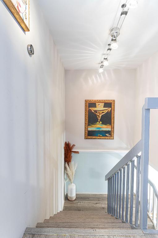 COURTYARDS OF WATERFORD - Residential