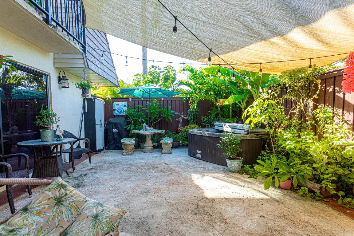 COURTYARDS OF WATERFORD - Residential