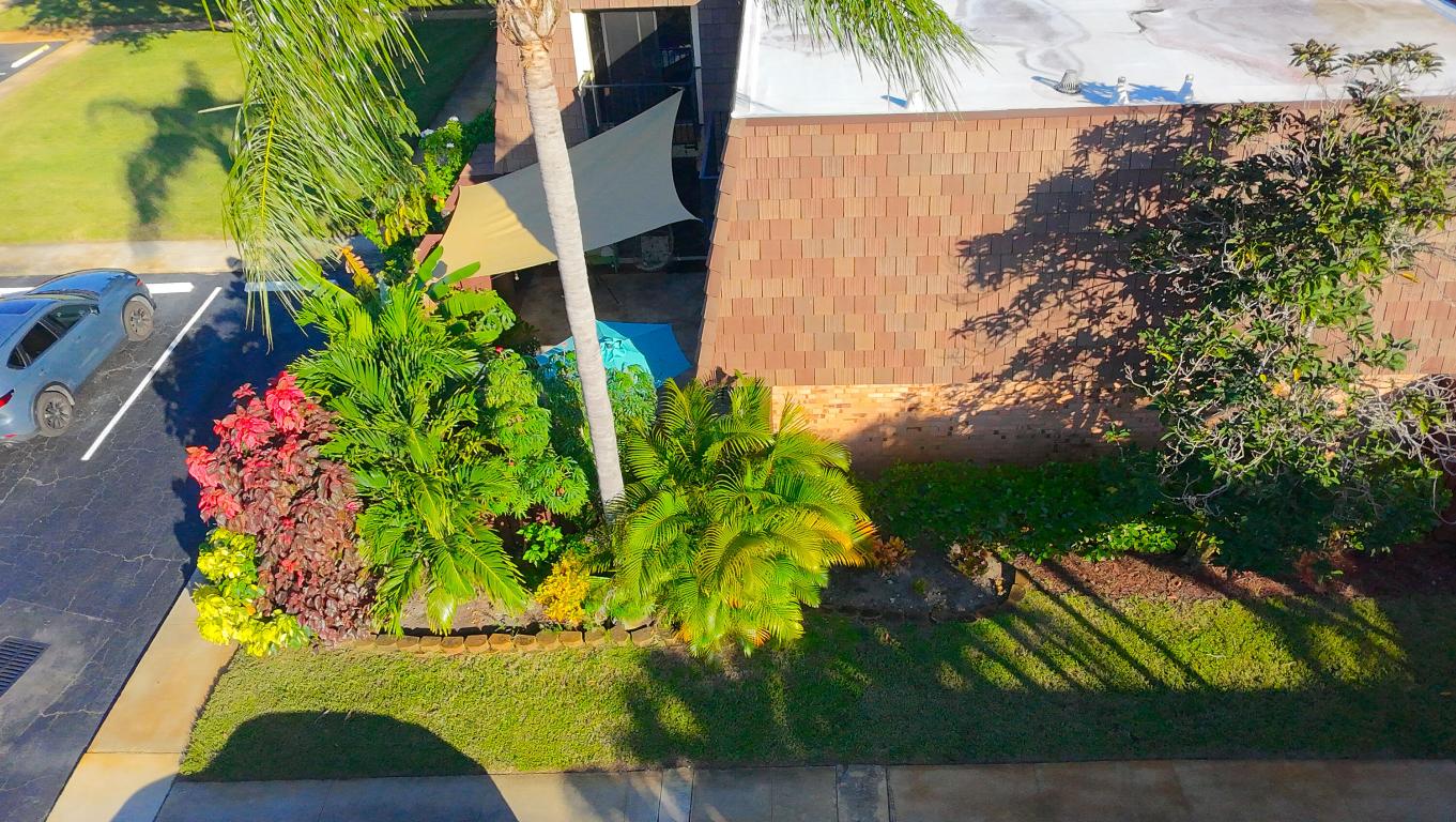 COURTYARDS OF WATERFORD - Residential