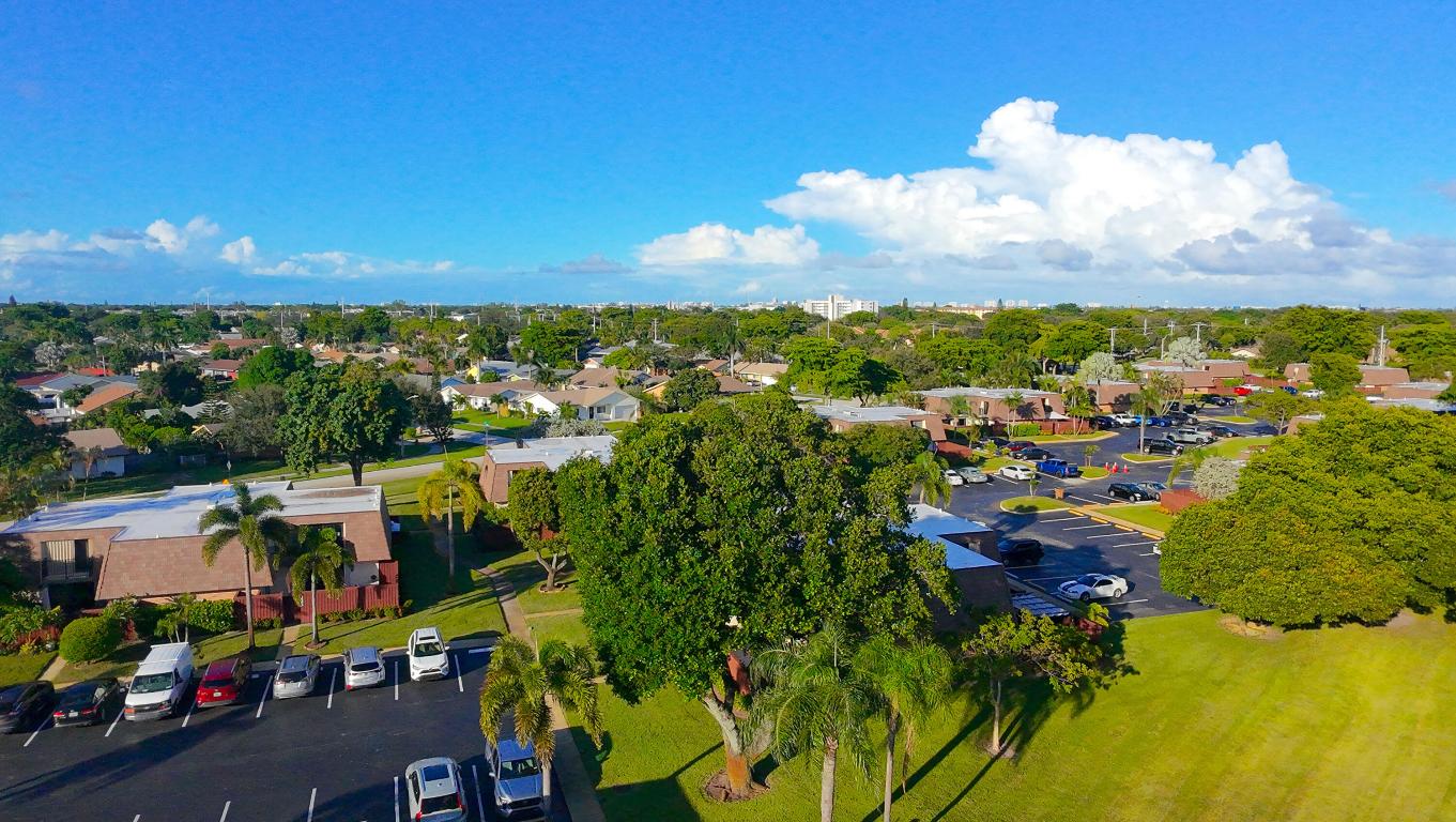 COURTYARDS OF WATERFORD - Residential