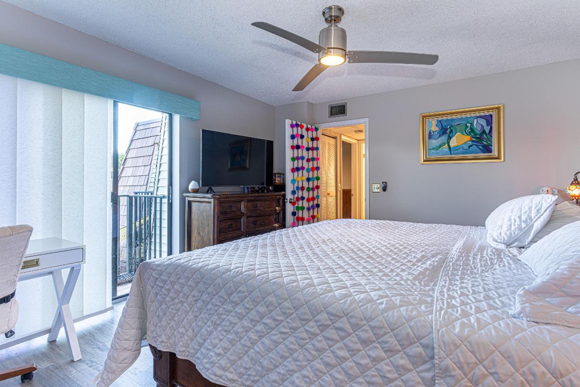 COURTYARDS OF WATERFORD - Residential