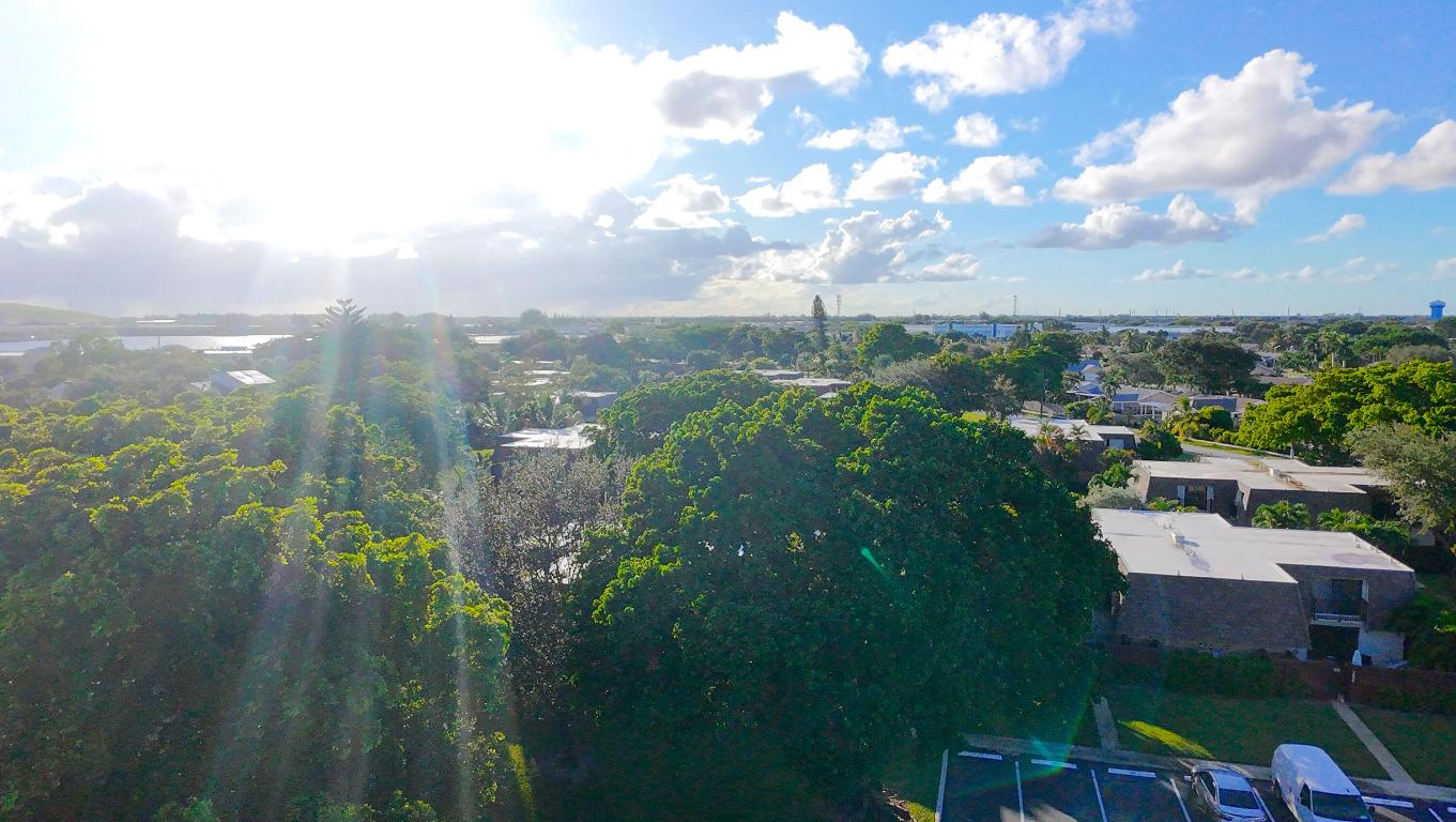 COURTYARDS OF WATERFORD - Residential