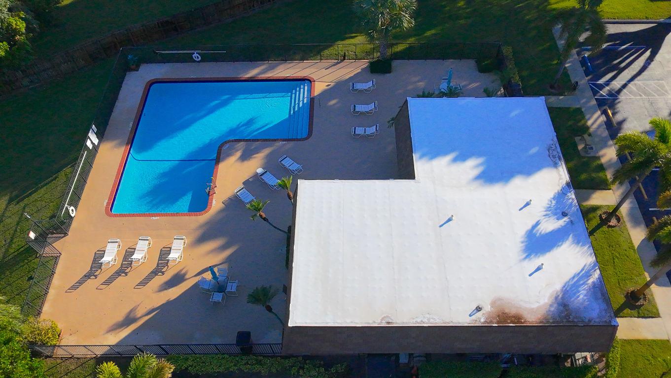 COURTYARDS OF WATERFORD - Residential