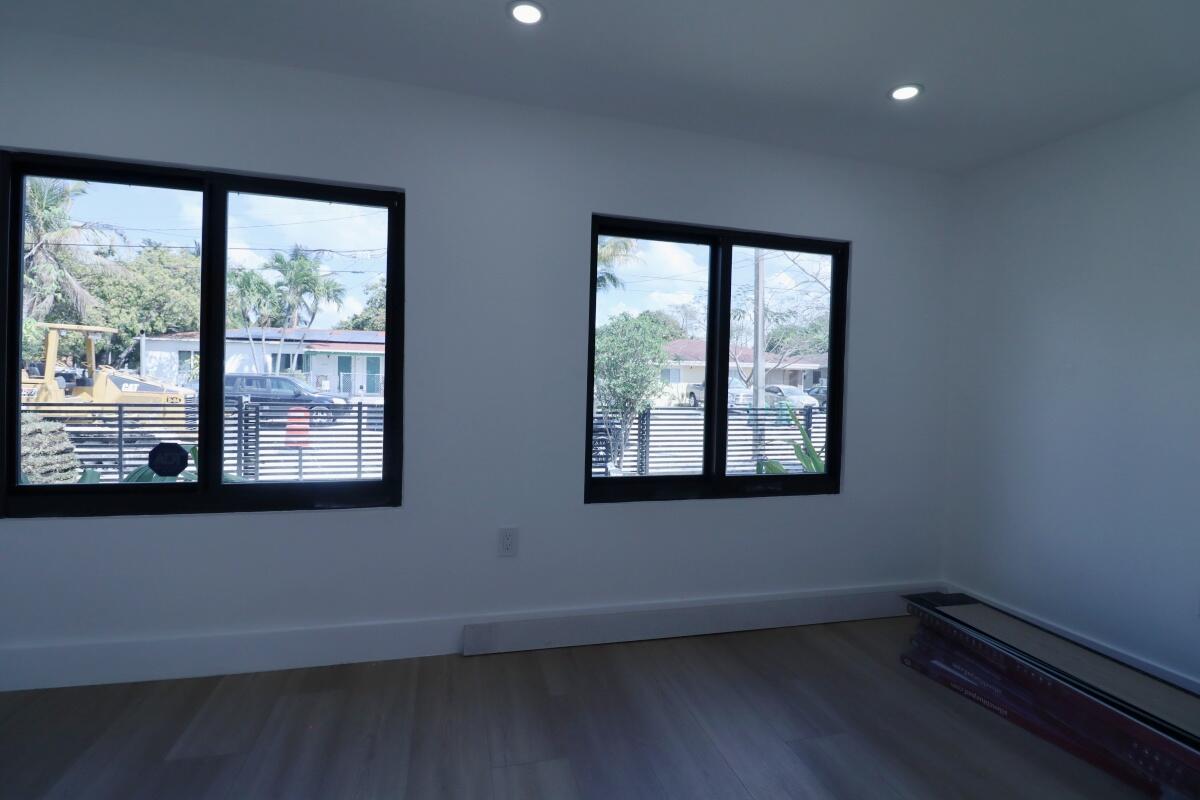 WEST END PARK AMD PL - Residential Lease