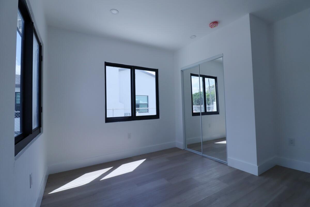 WEST END PARK AMD PL - Residential Lease