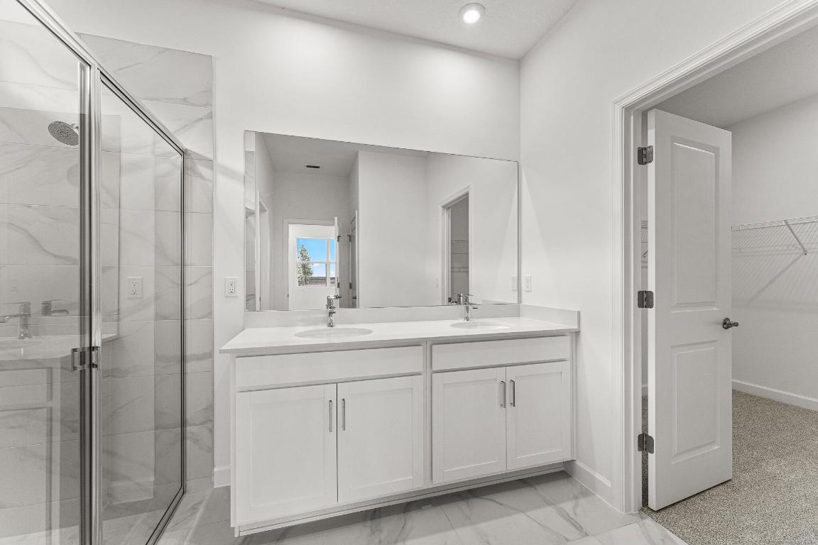 CADENCE PHASE III - Residential