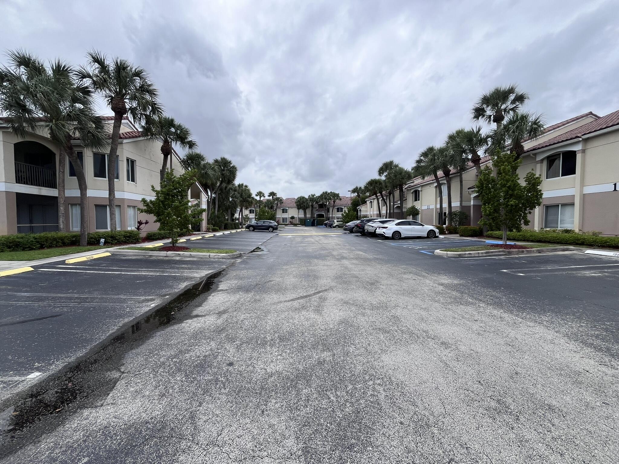 CASABLANCA ISLES CONDO - Residential