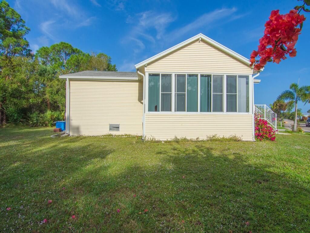 Photo of 1148 Friendship Drive, Vero Beach, FL 32966 (MLS # R11149686)