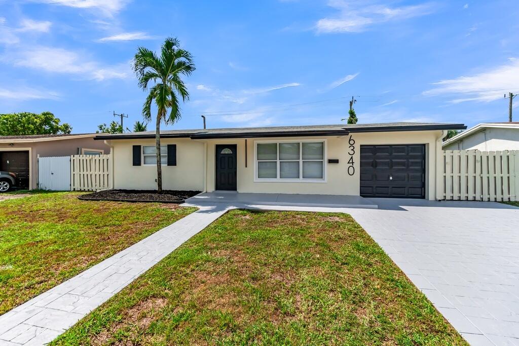 Photo of 6340 Liberty Street, Hollywood, FL 33024 (MLS # B26073055)