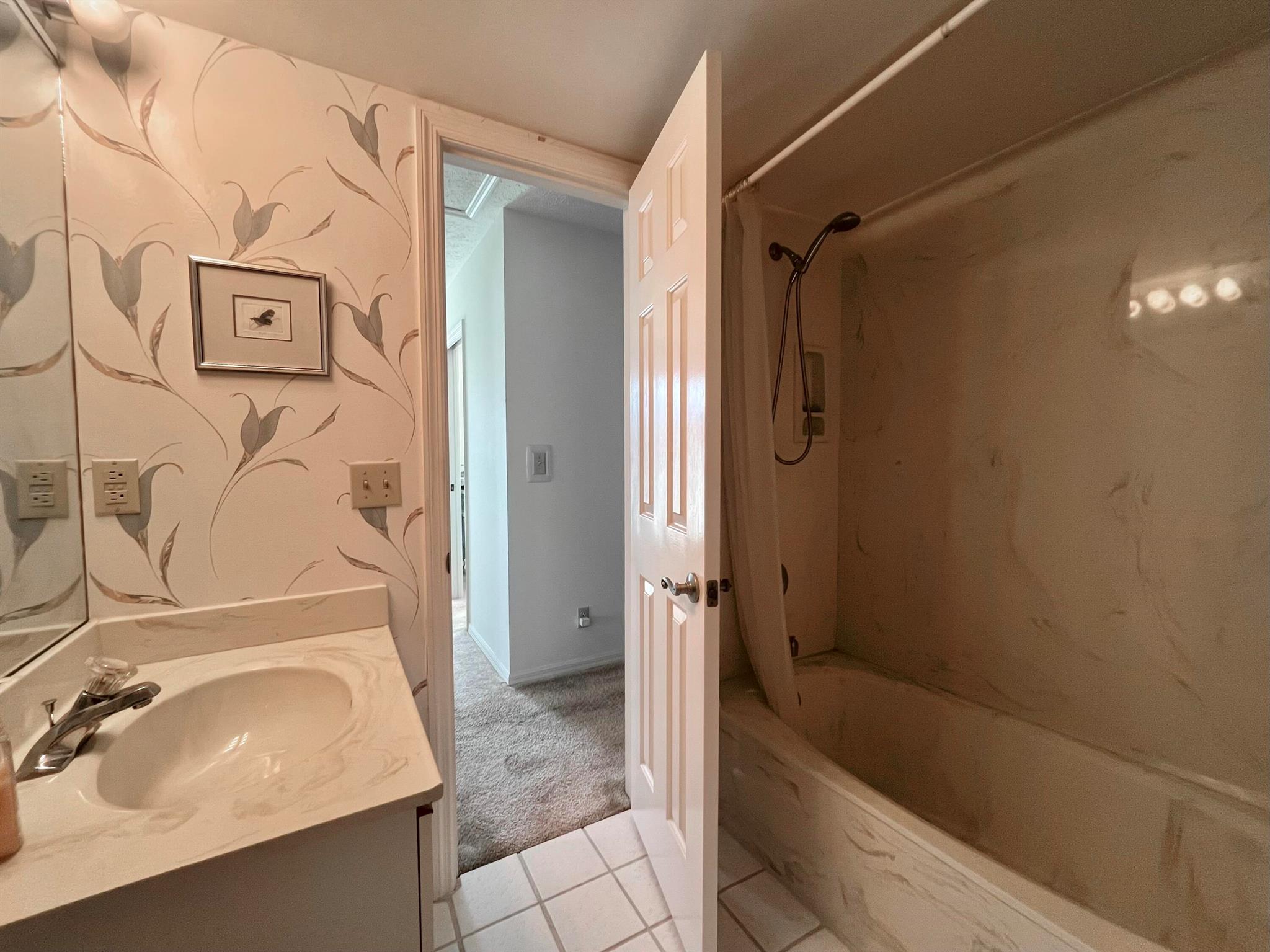 CORAL COVE BEACH SECTION - Residential