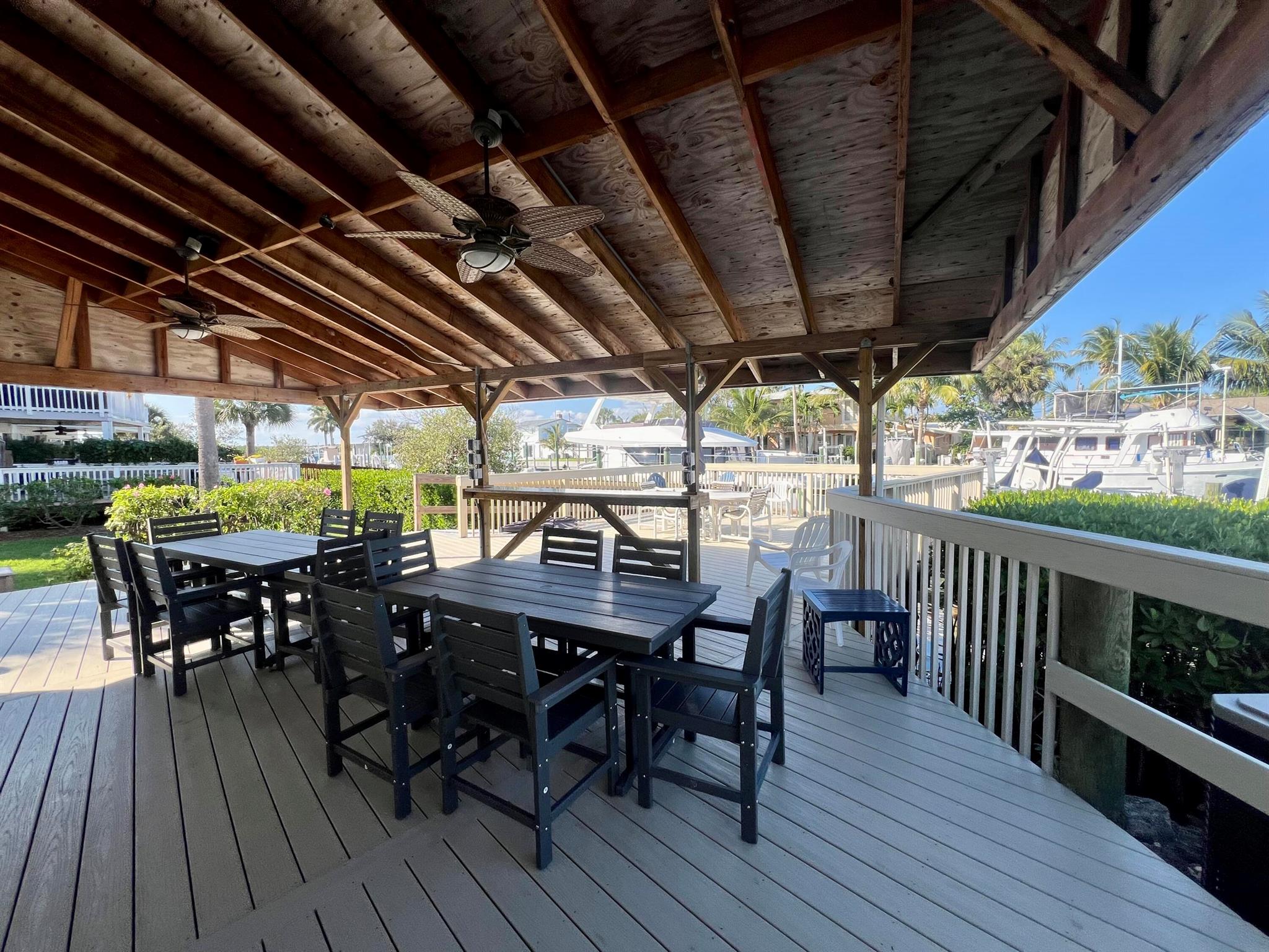 CORAL COVE BEACH SECTION - Residential